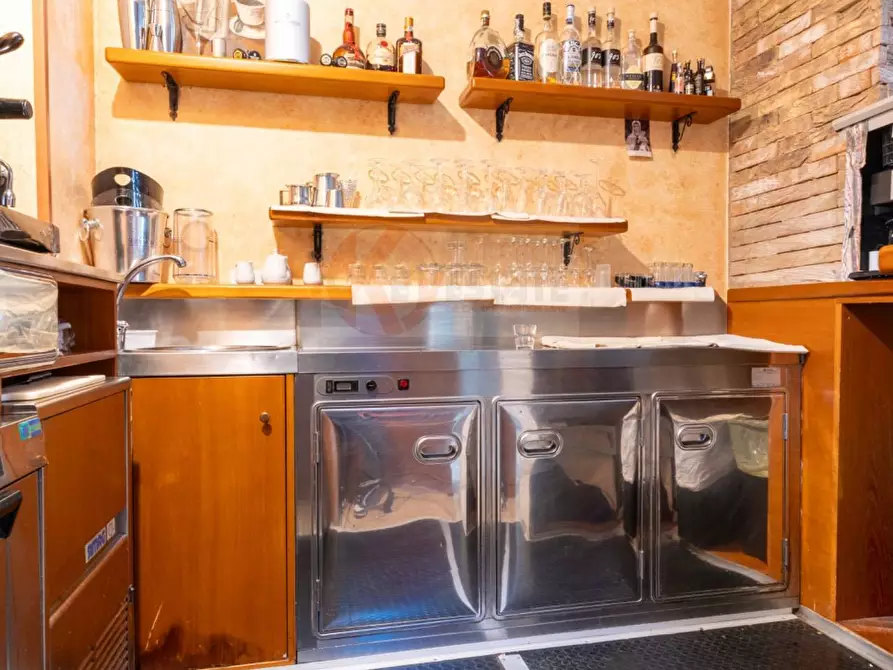 Immagine 46 di Attività commerciale in vendita  in via Cottoni 59 a Sorso