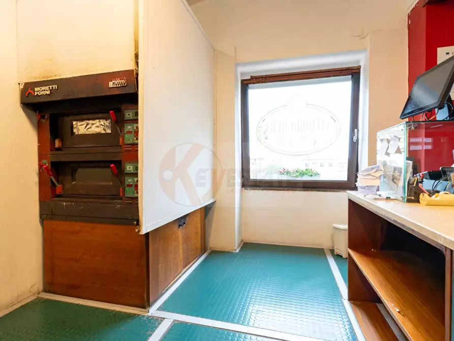Immagine 14 di Attività commerciale in vendita  in via Cottoni 59 a Sorso
