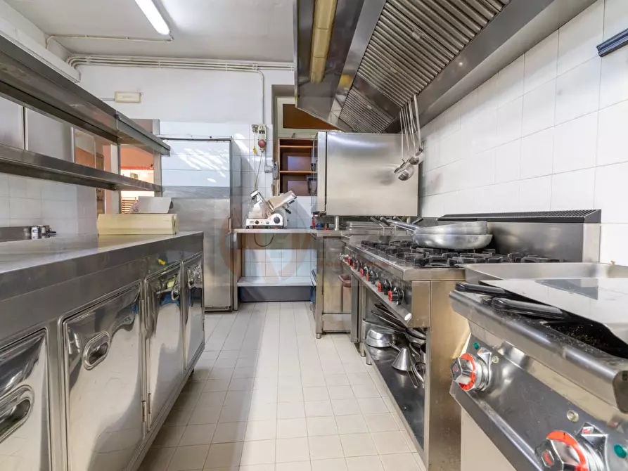 Immagine 26 di Attività commerciale in vendita  in via Cottoni 59 a Sorso