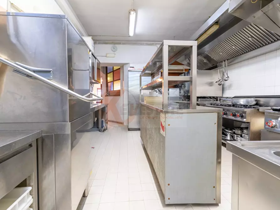 Immagine 27 di Attività commerciale in vendita  in via Cottoni 59 a Sorso