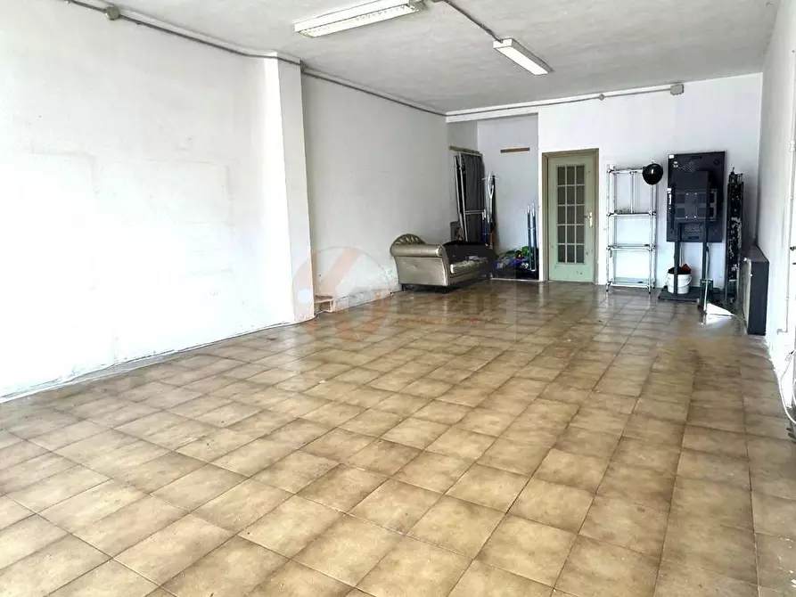 Immagine 6 di Attività commerciale in vendita  in Via Meucci 16 a Olbia