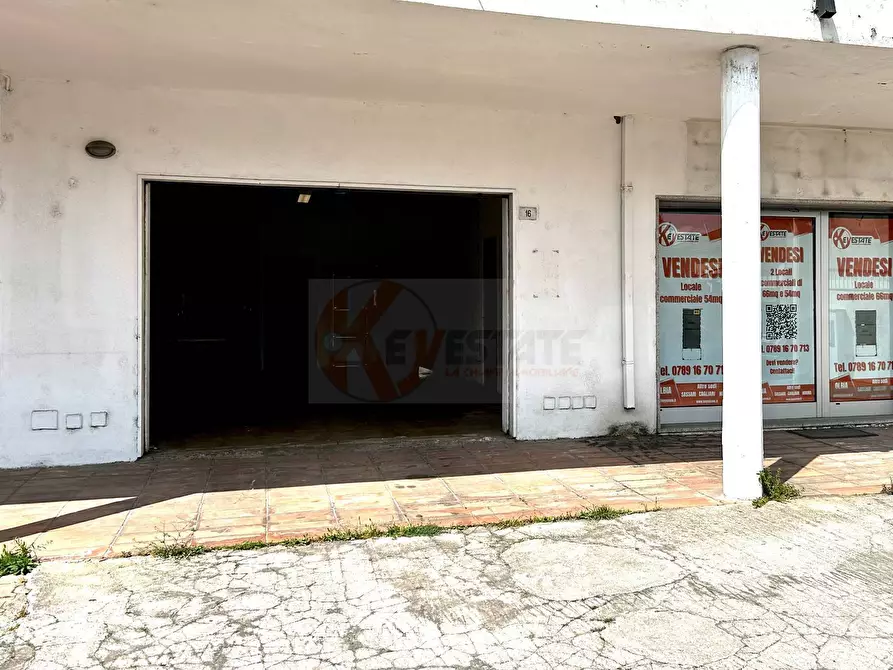 Immagine 4 di Attività commerciale in vendita  in Via Meucci 16 a Olbia