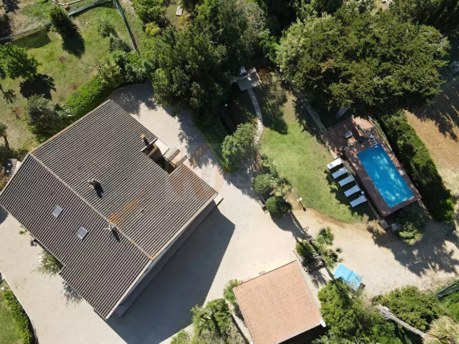 Immagine 4 di Villa in vendita  in via Ozieri 34 a Banari