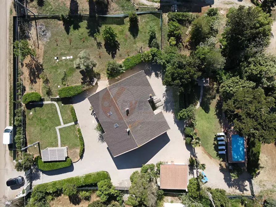 Immagine 9 di Villa in vendita  in via Ozieri 34 a Banari