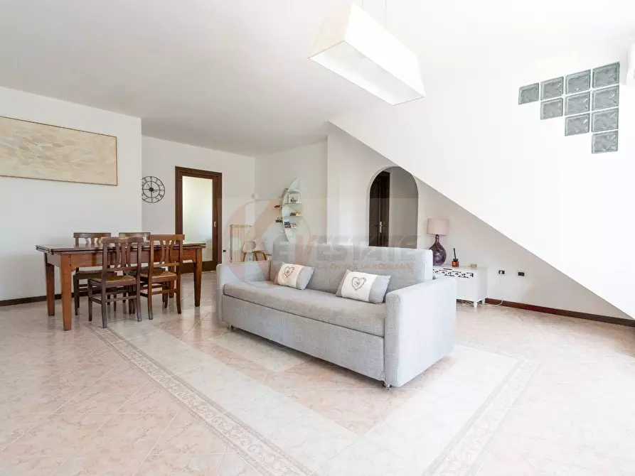 Immagine 17 di Villa in vendita  in via Ozieri 34 a Banari