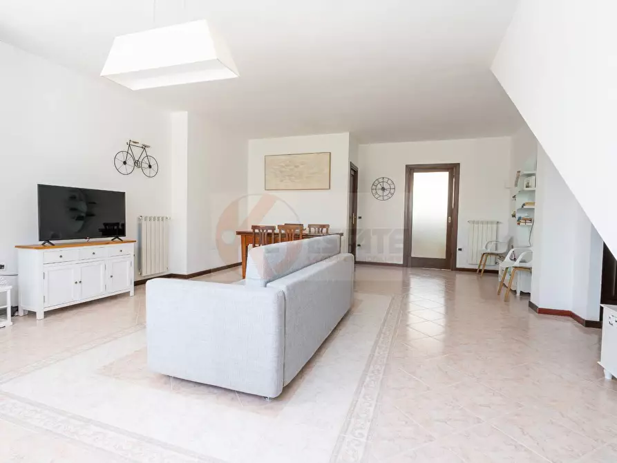 Immagine 18 di Villa in vendita  in via Ozieri 34 a Banari