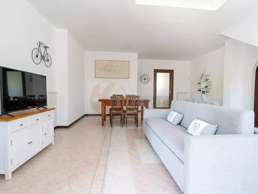 Immagine 19 di Villa in vendita  in via Ozieri 34 a Banari