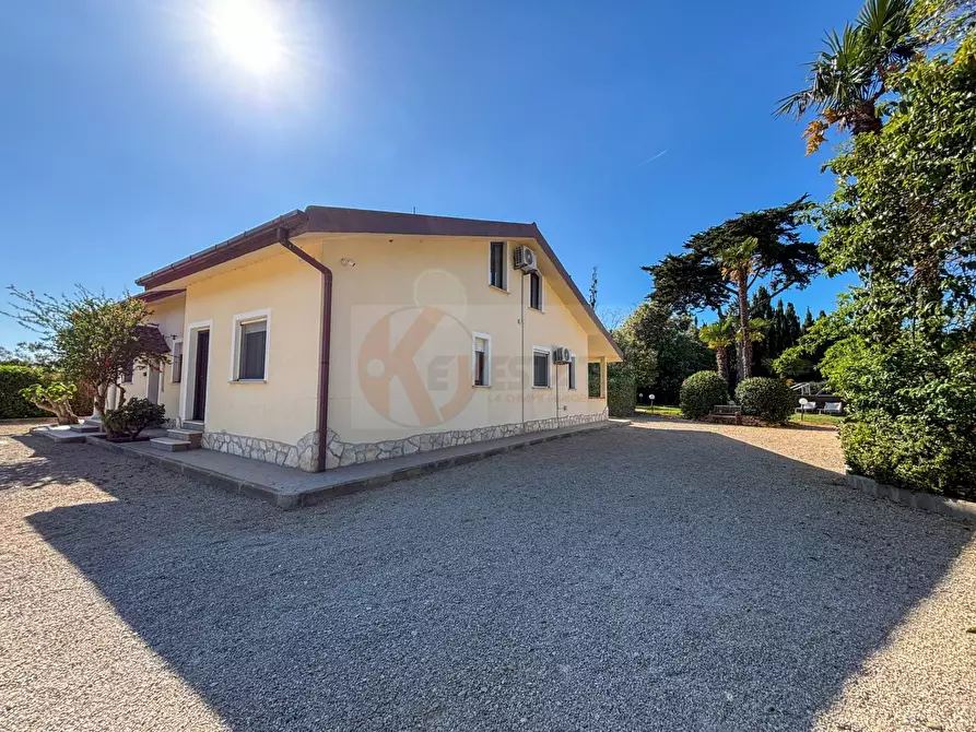Immagine 100 di Villa in vendita  in via Ozieri 34 a Banari