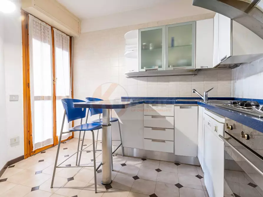 Immagine 10 di Appartamento in vendita  in via Addis 5 a Sassari
