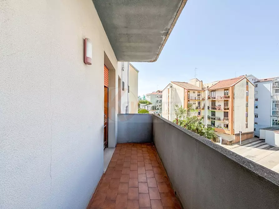 Immagine 23 di Appartamento in vendita  in via Addis 5 a Sassari