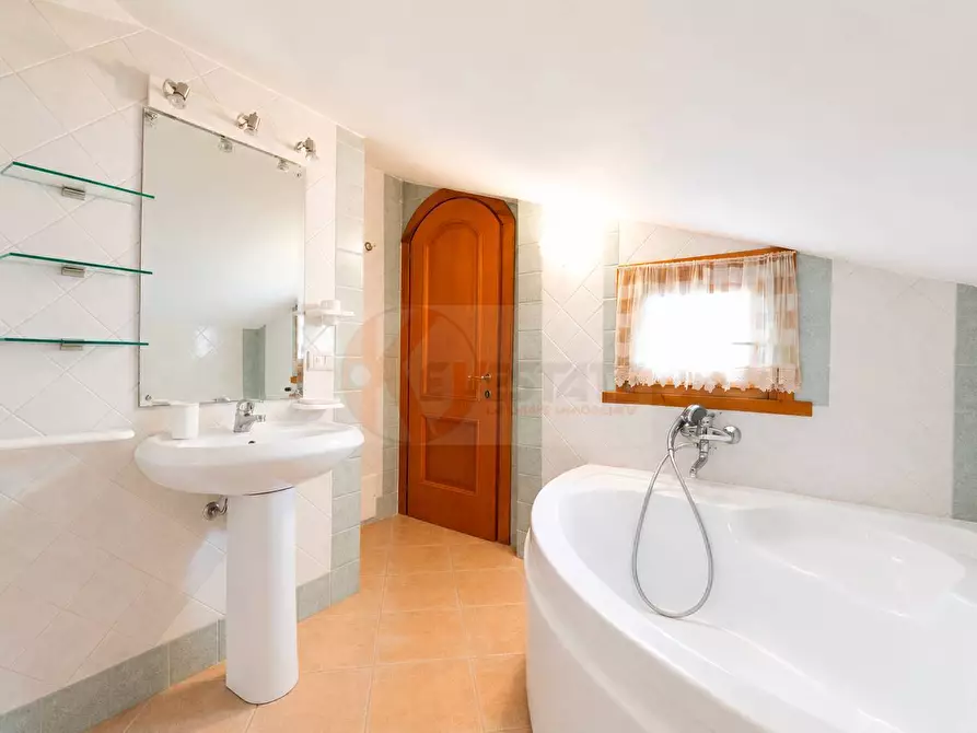Immagine 49 di Villetta a schiera in vendita  in Via Ciasca 32 a Sassari