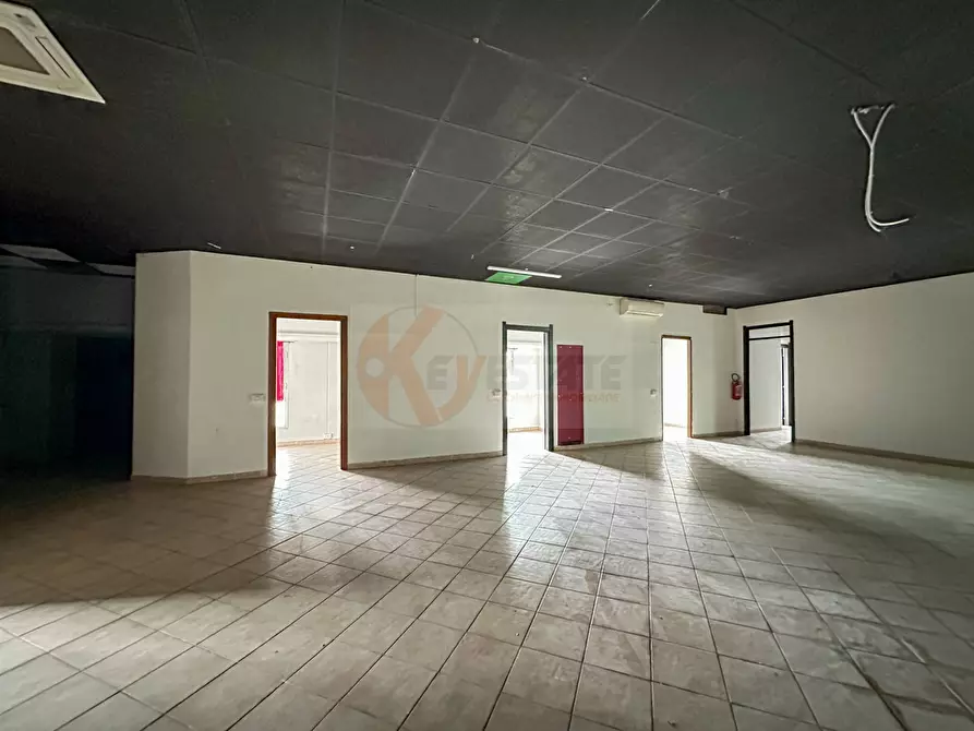 Immagine 12 di Locale commerciale in vendita  in predda niedda sud str.23 a Sassari