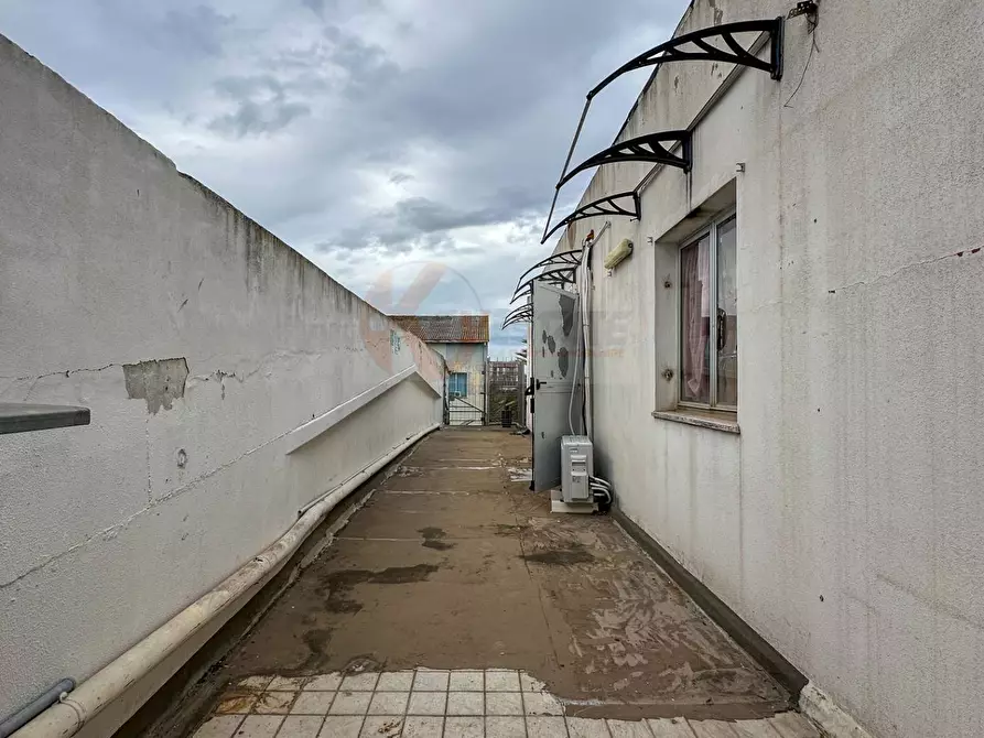 Immagine 11 di Locale commerciale in vendita  in predda niedda sud str.23 a Sassari