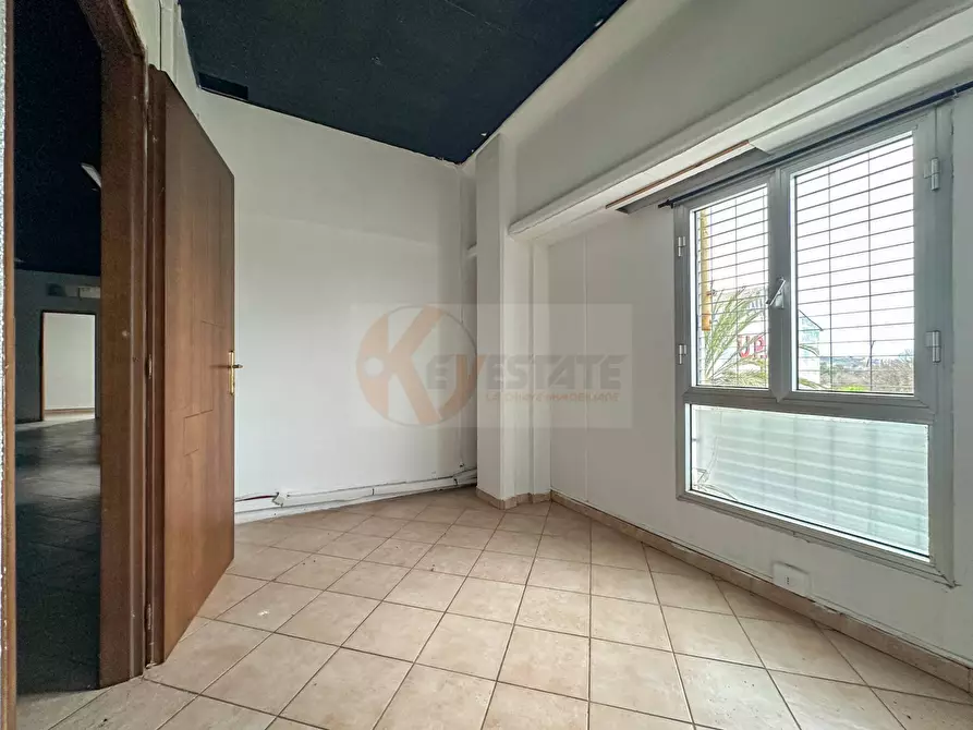 Immagine 17 di Locale commerciale in vendita  in predda niedda sud str.23 a Sassari