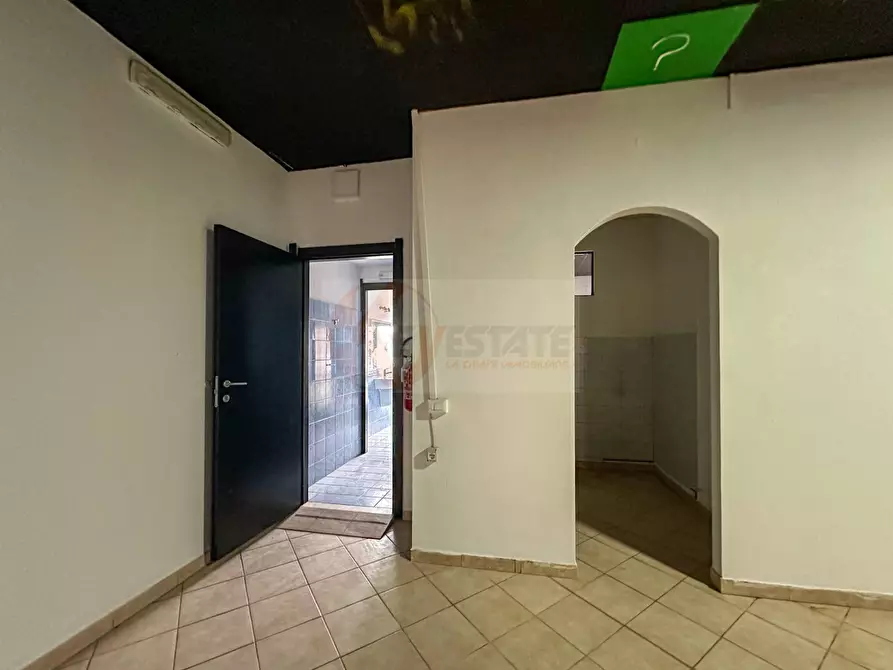 Immagine 24 di Locale commerciale in vendita  in predda niedda sud str.23 a Sassari