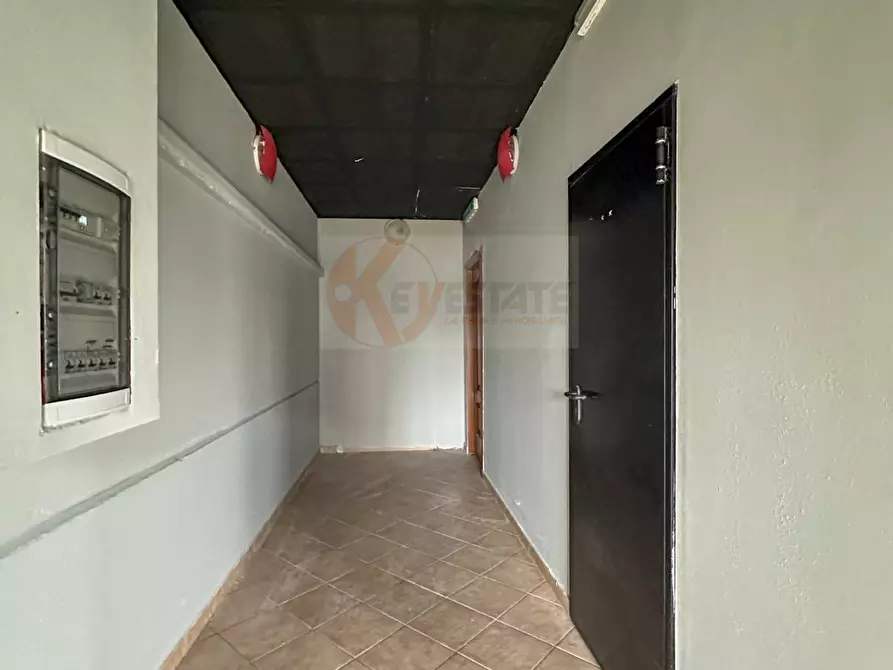 Immagine 34 di Locale commerciale in vendita  in predda niedda sud str.23 a Sassari
