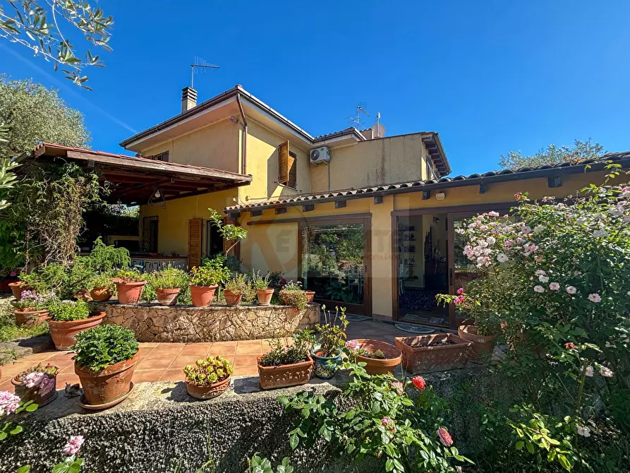 Immagine 1 di Villa in vendita  in ponte brandinu 99/m a Sassari