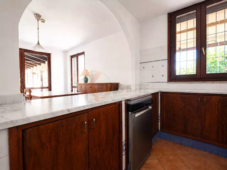 Immagine 27 di Villa in vendita  in ponte brandinu 99/m a Sassari
