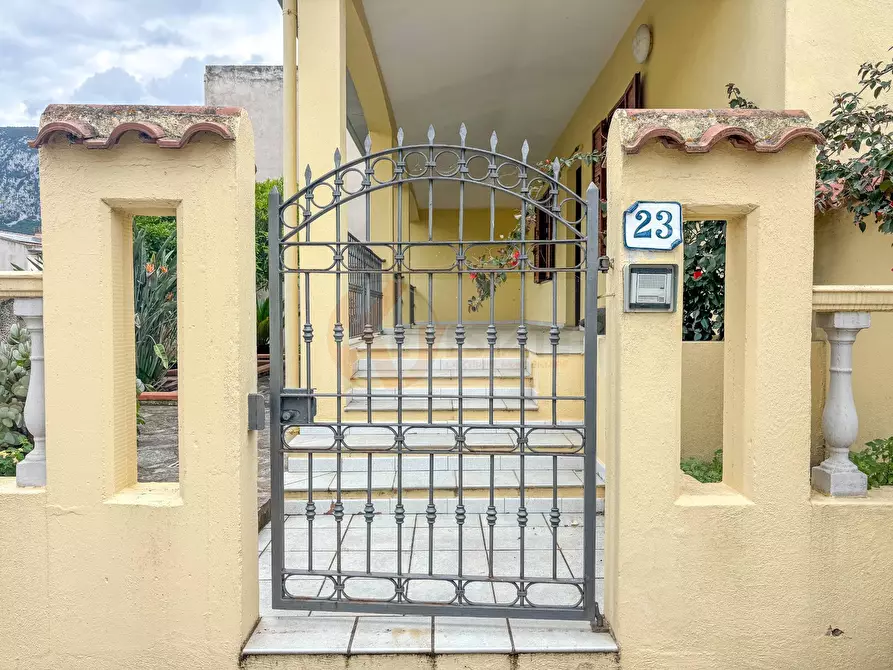 Immagine 2 di Casa indipendente in vendita  in via Antonio Segni 23 a Galtelli