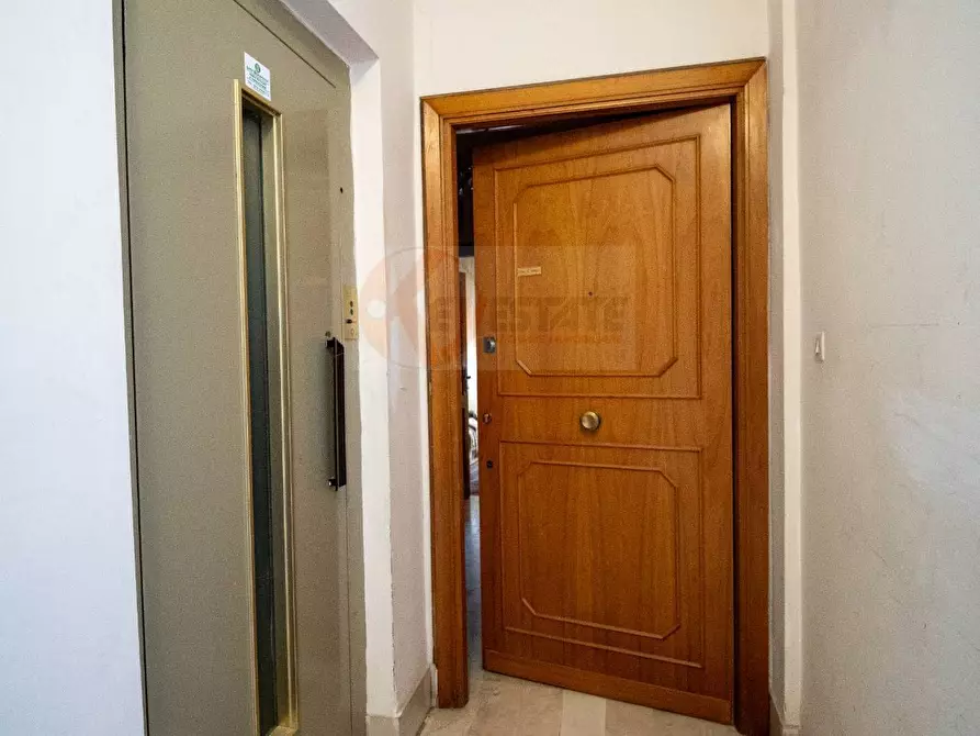 Immagine 38 di Attico in vendita  in Via Rockefeller 27e a Sassari