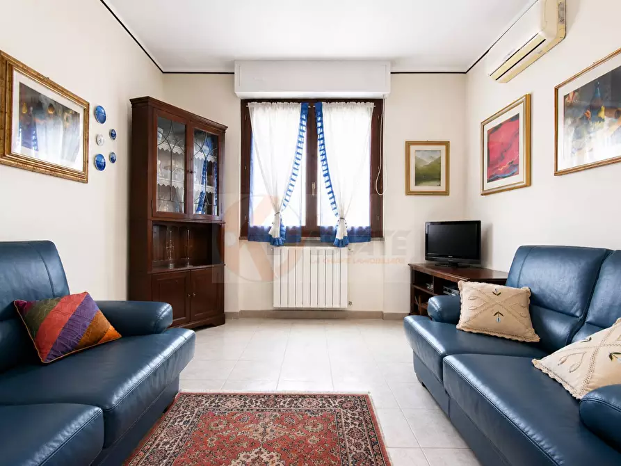 Immagine 2 di Appartamento in vendita  in via Carlo Cossu 16 a Usini
