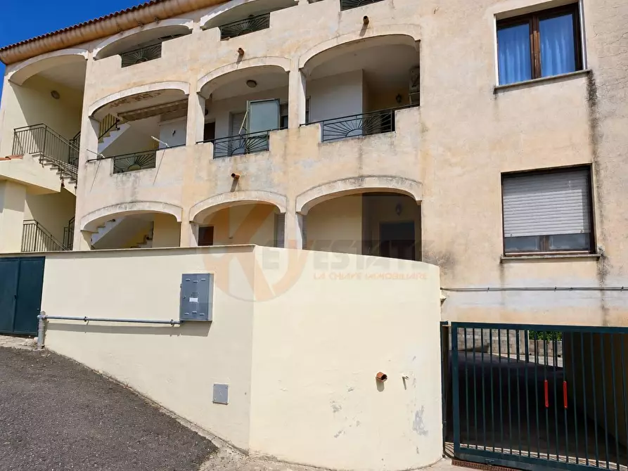 Immagine 28 di Appartamento in vendita  in via Carlo Cossu 16 a Usini