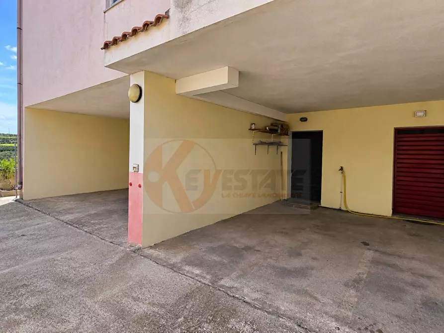 Immagine 30 di Appartamento in vendita  in via Carlo Cossu 16 a Usini
