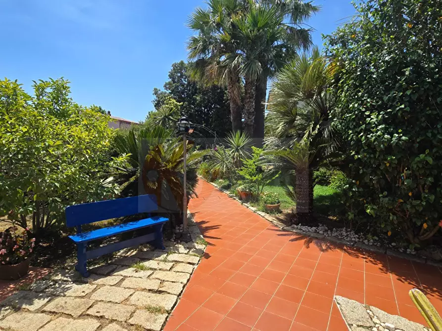 Immagine 2 di Villa in vendita  in Via Luigi Einaudi 1 a Iglesias
