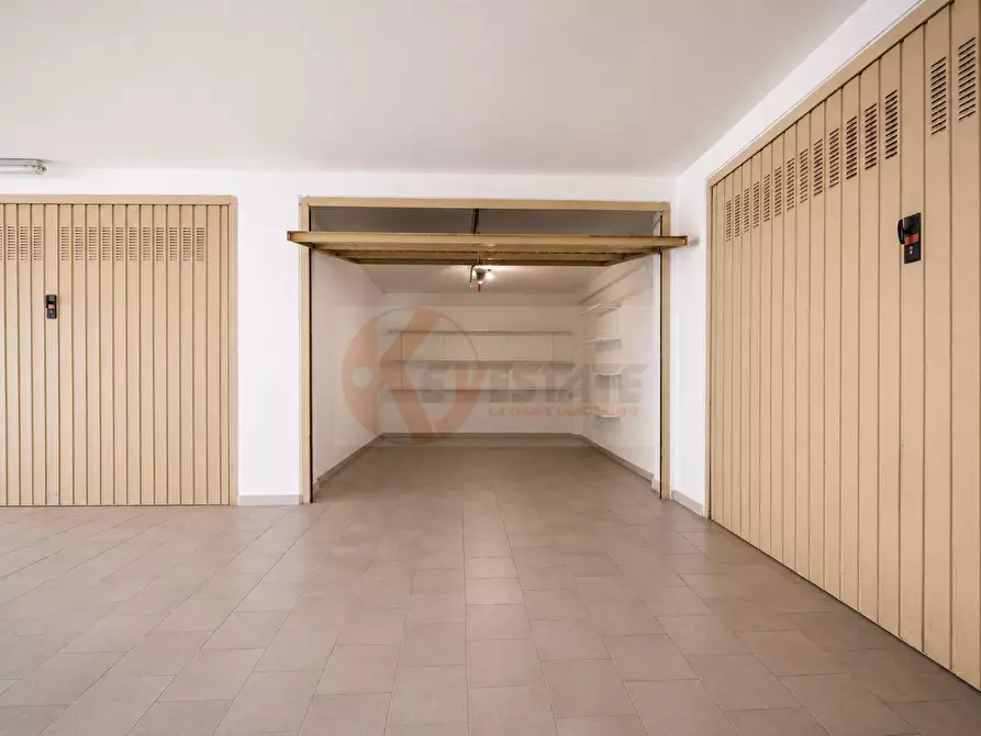 Immagine 79 di Attico in vendita  in via Carrabbuffas 51 a Alghero