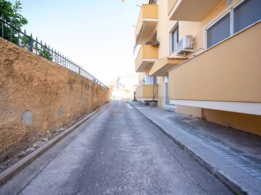 Immagine 86 di Attico in vendita  in via Carrabbuffas 51 a Alghero