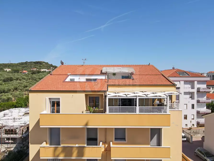 Immagine 88 di Attico in vendita  in via Carrabbuffas 51 a Alghero
