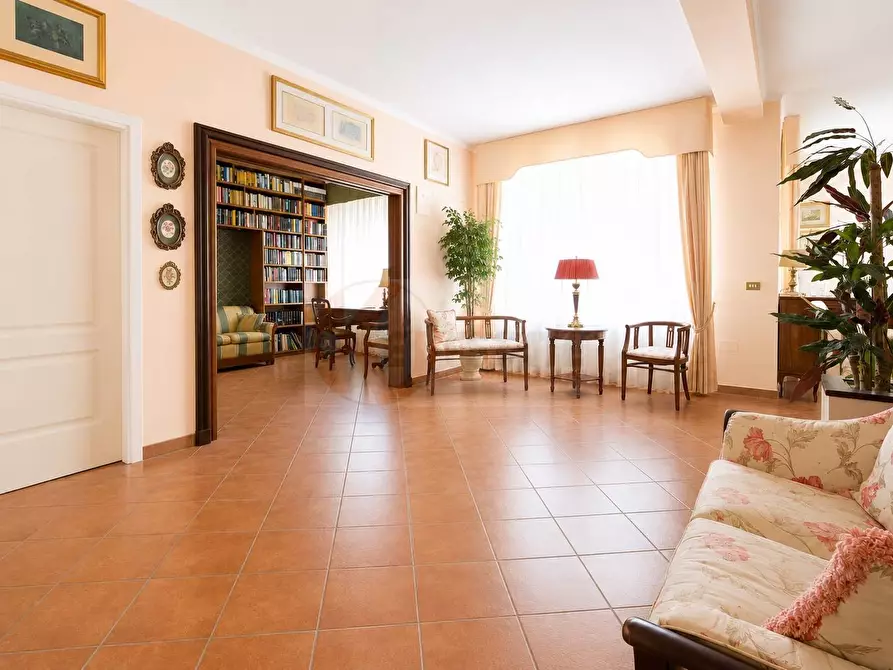 Immagine 20 di Appartamento in vendita  in Via Tempio 14 a Sassari