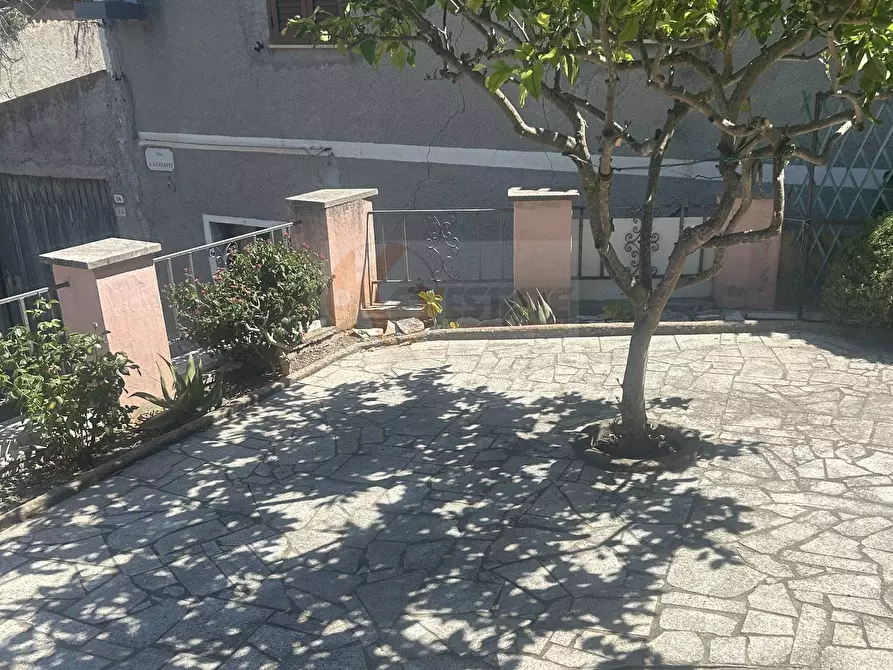 Immagine 23 di Casa indipendente in vendita  in via Luzzati 10 a Badesi