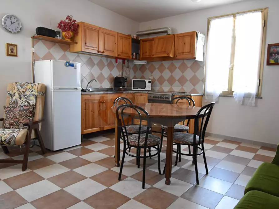 Immagine 3 di Casa indipendente in vendita  in via Luzzati 10 a Badesi