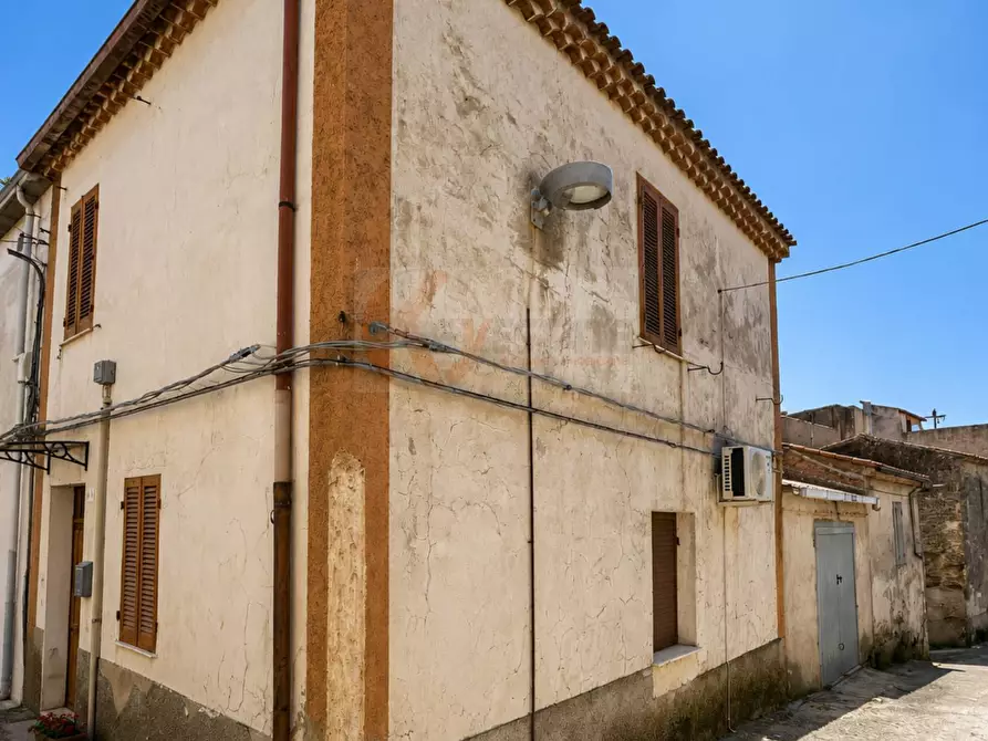 Immagine 17 di Casa indipendente in vendita  in via Vittorio Emanuele 103 a Bonnanaro