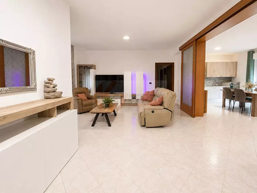 Immagine 2 di Appartamento in vendita  in Via Balai 54 a Porto Torres