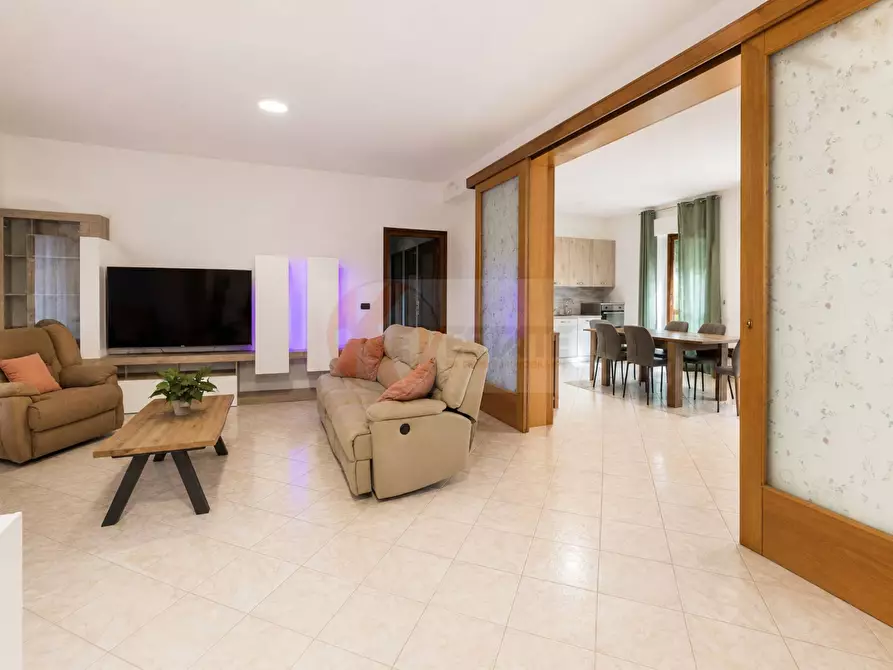 Immagine 4 di Appartamento in vendita  in Via Balai 54 a Porto Torres