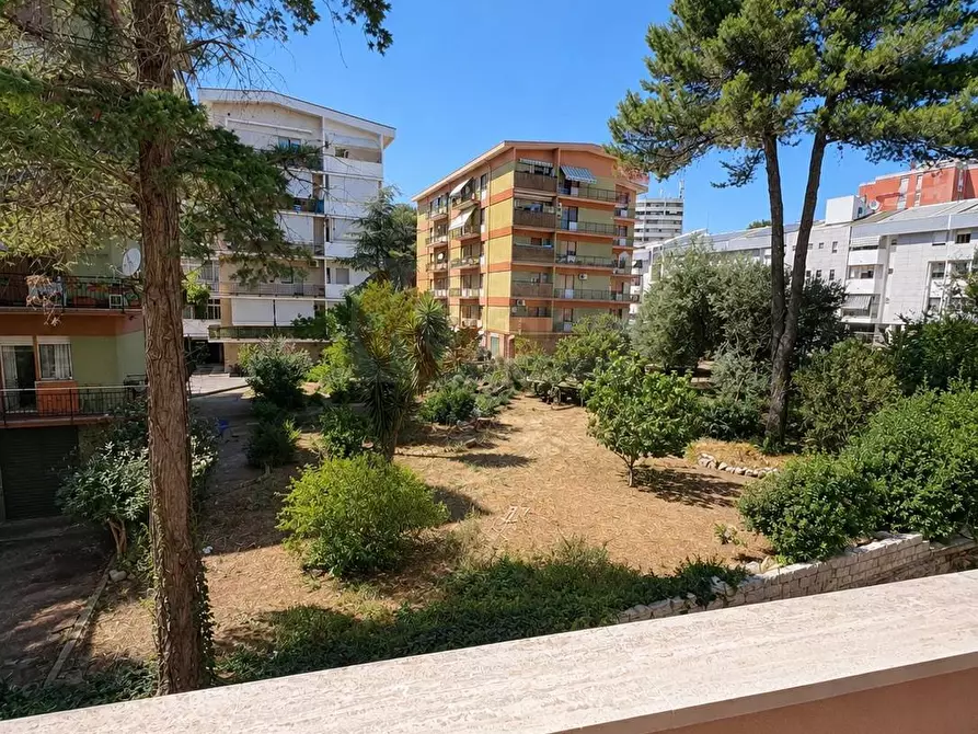 Immagine 16 di Appartamento in vendita  in Via Parigi 16 a Sassari