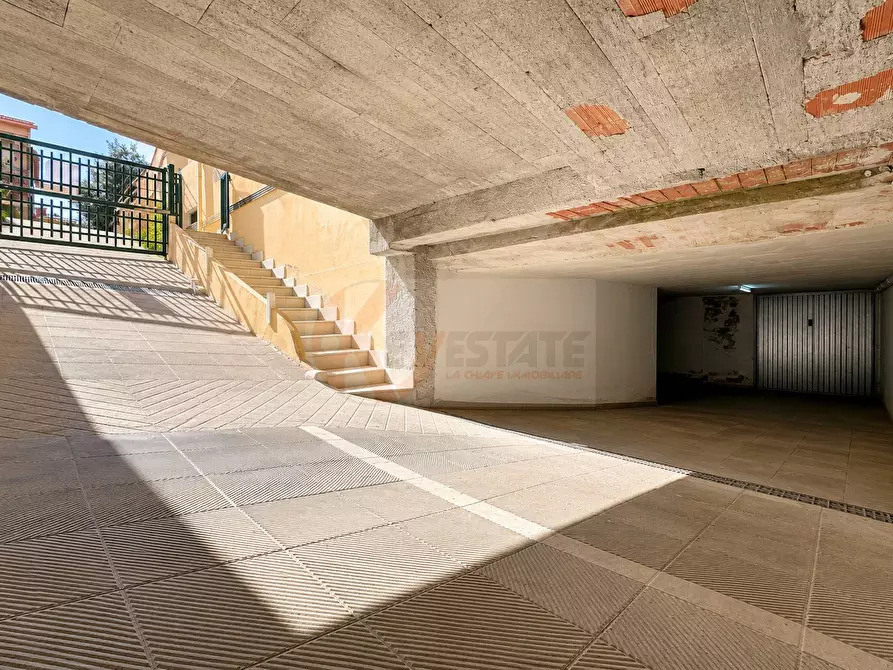 Immagine 27 di Appartamento in vendita  in Via Vittorino Era 27 a Sassari
