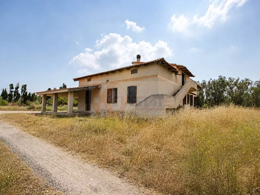 Immagine 37 di Villa in vendita  in Località Serralonga snc a Sorso