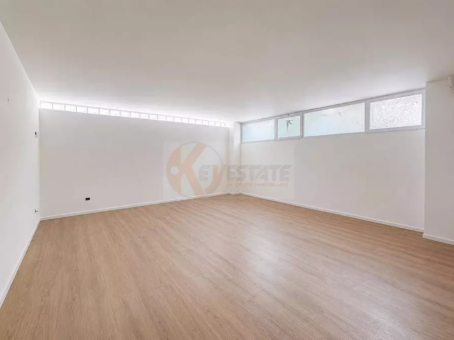 Immagine 10 di Appartamento in vendita  in via dante alighieri 49 a Sassari