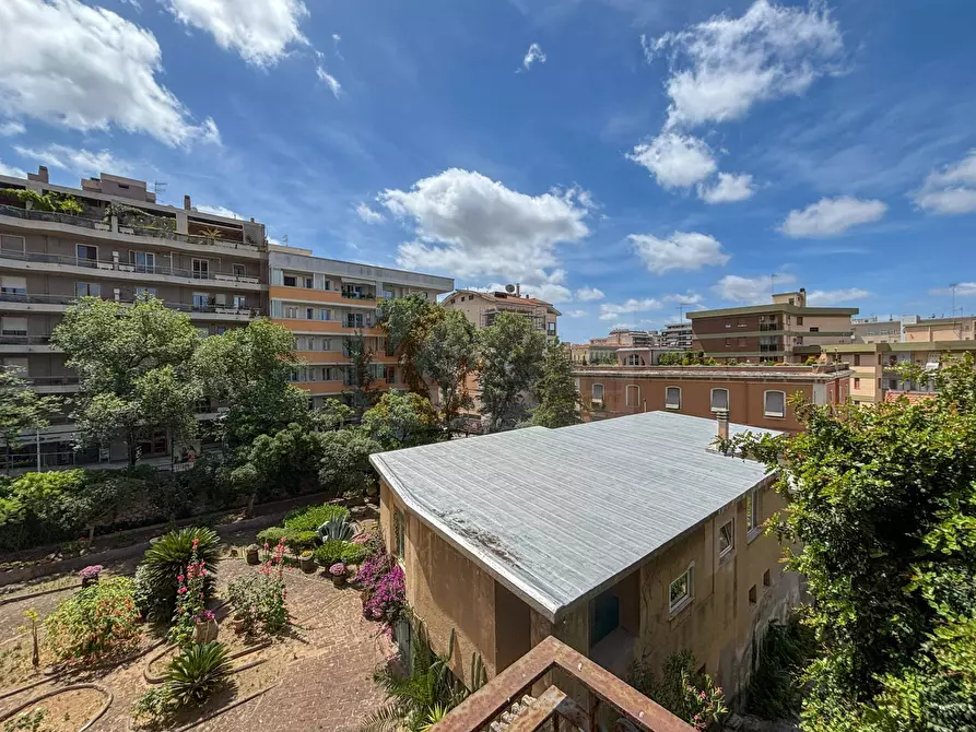 Immagine 18 di Appartamento in vendita  in viale Caprera 27 a Sassari