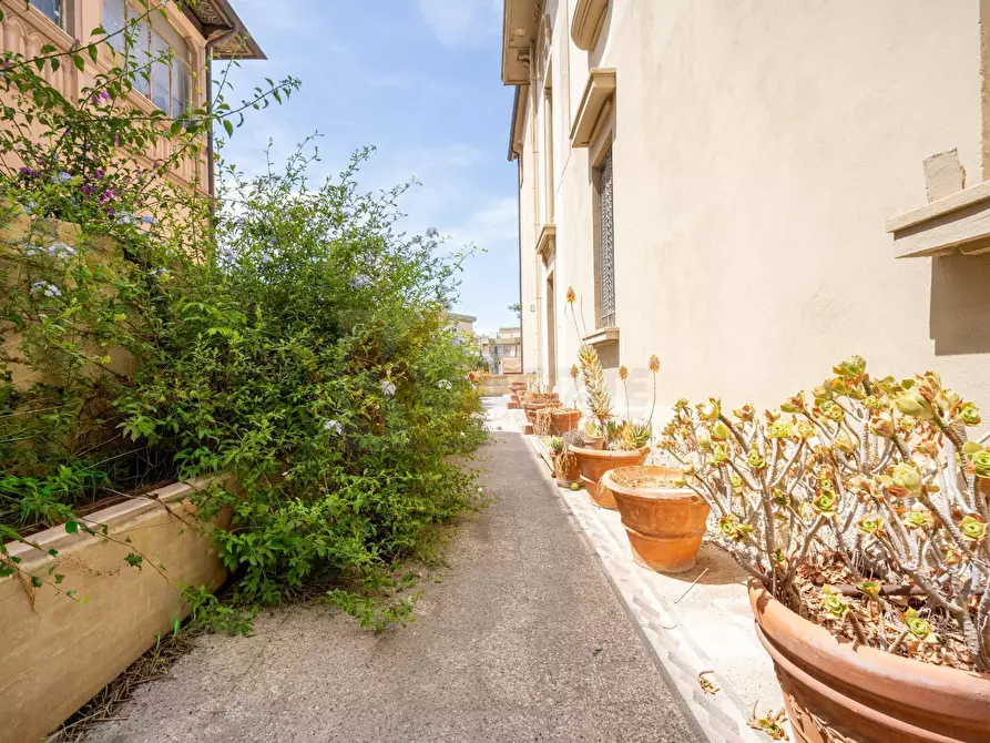 Immagine 48 di Appartamento in vendita  in viale Caprera 27 a Sassari