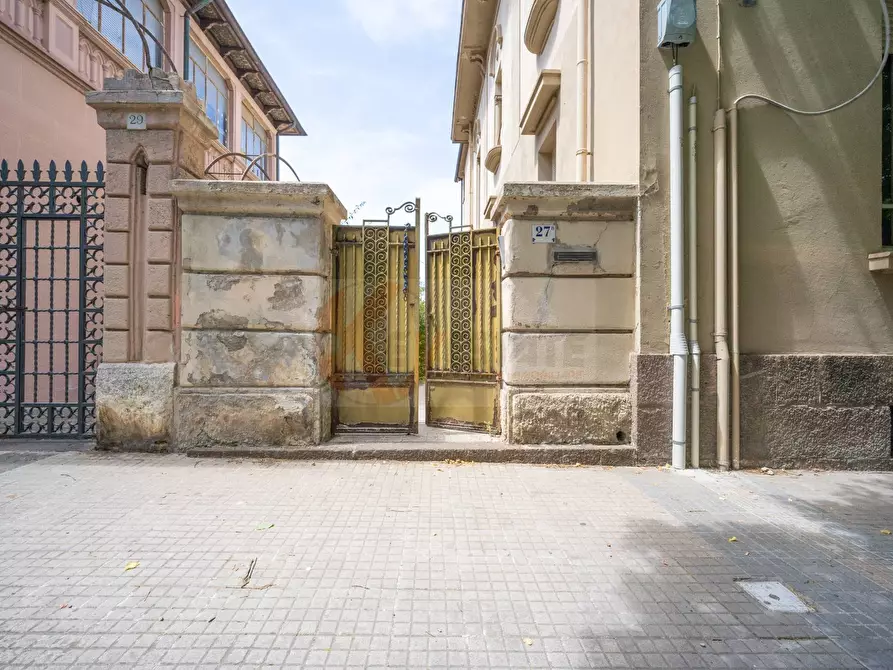 Immagine 49 di Appartamento in vendita  in viale Caprera 27 a Sassari