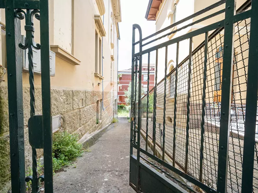 Immagine 24 di Appartamento in vendita  in viale Caprera 27 a Sassari