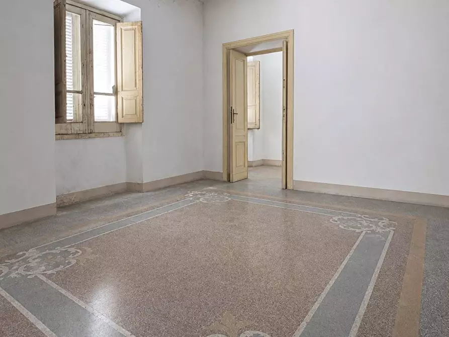 Immagine 2 di Appartamento in vendita  in via Mercato 1 a Sassari