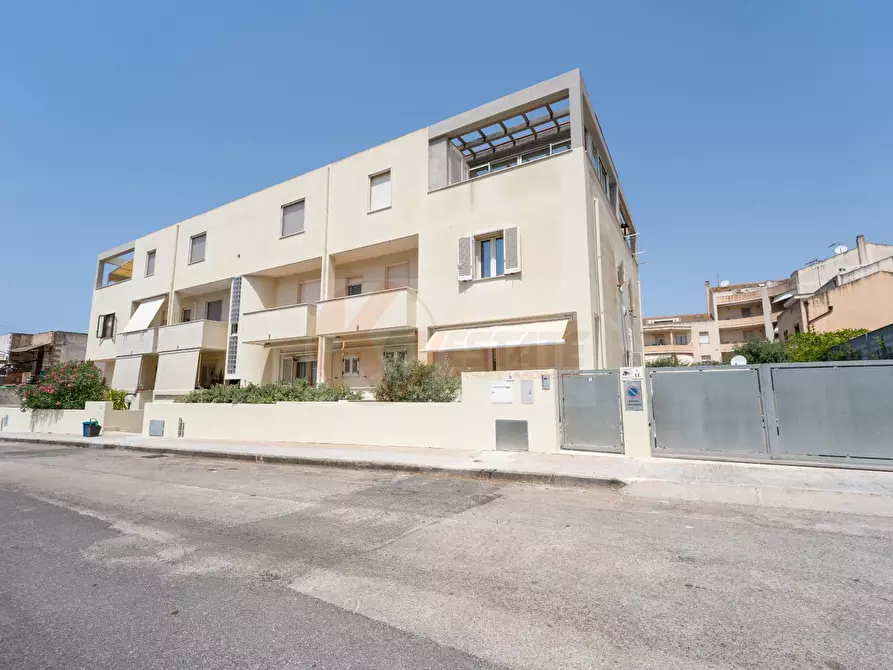 Immagine 57 di Appartamento in vendita  in Via Parc Guell 9 a Alghero