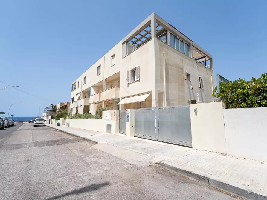 Immagine 58 di Appartamento in vendita  in Via Parc Guell 9 a Alghero