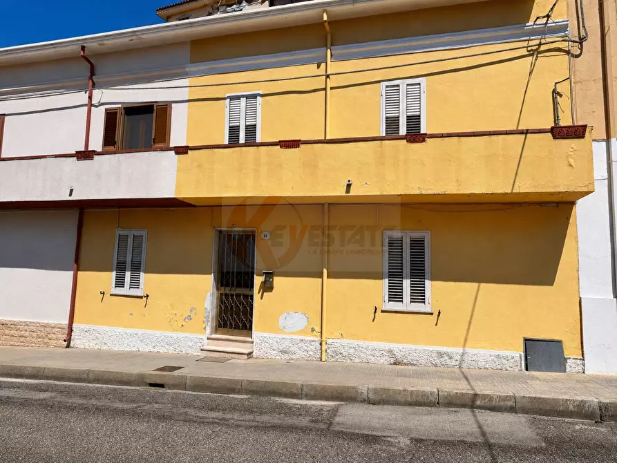 Immagine 1 di Casa indipendente in vendita  in via Nazionale 90 a Galtelli