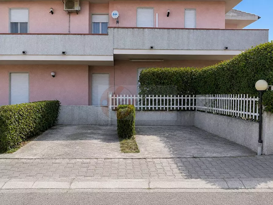 Immagine 36 di Appartamento in vendita  in Via Umbria 17 a Castelsardo